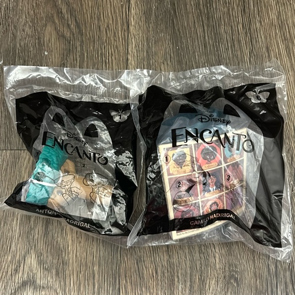 NIP McDonald’s Encanto toys - Picture 1 of 3
